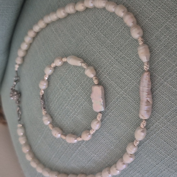 Natural Pearl Choker & Matching Braclet - Picture 5 of 7